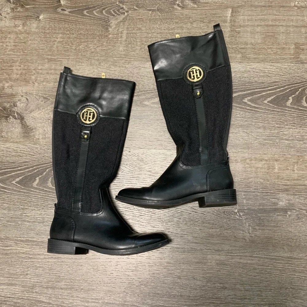 Tommy Hilfiger Riding Style Boots Black Faux Leather and Wool.  Sz 7.   EUC!